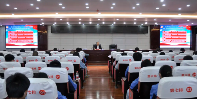 市政府副市長，市委政法委書記，市公安局黨委書記、局長王治軍赴我院開展黨史學(xué)習(xí)教育宣講