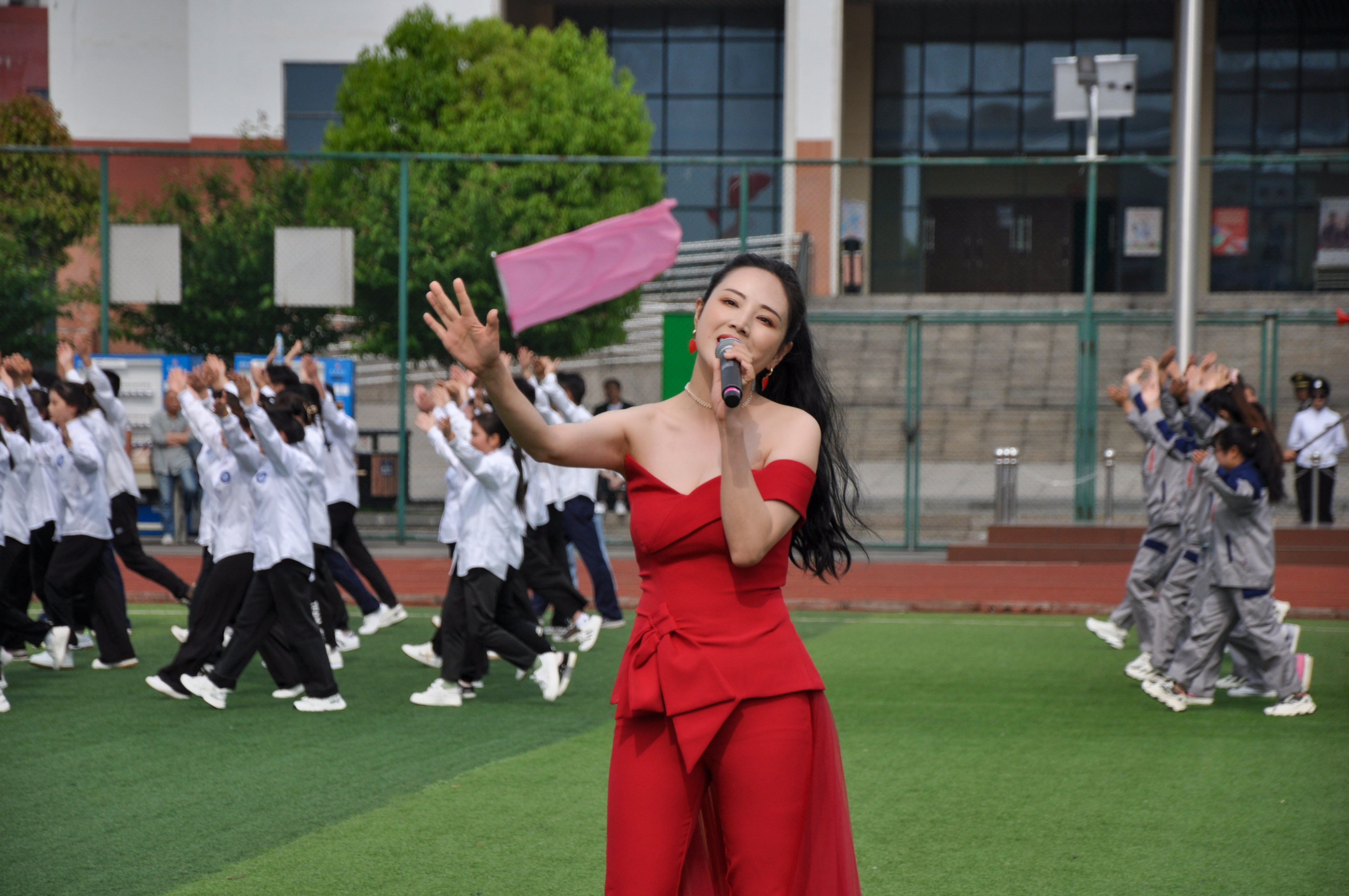 第二屆校園文化藝術節(jié)、第三屆田徑運動會開幕式