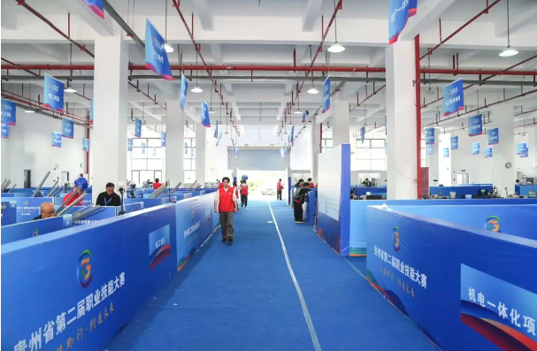 精彩紛呈！畢節(jié)工業(yè)職業(yè)技術(shù)學(xué)院賽區(qū)16項(xiàng)賽事正式開賽，青春與技能在這里交織！